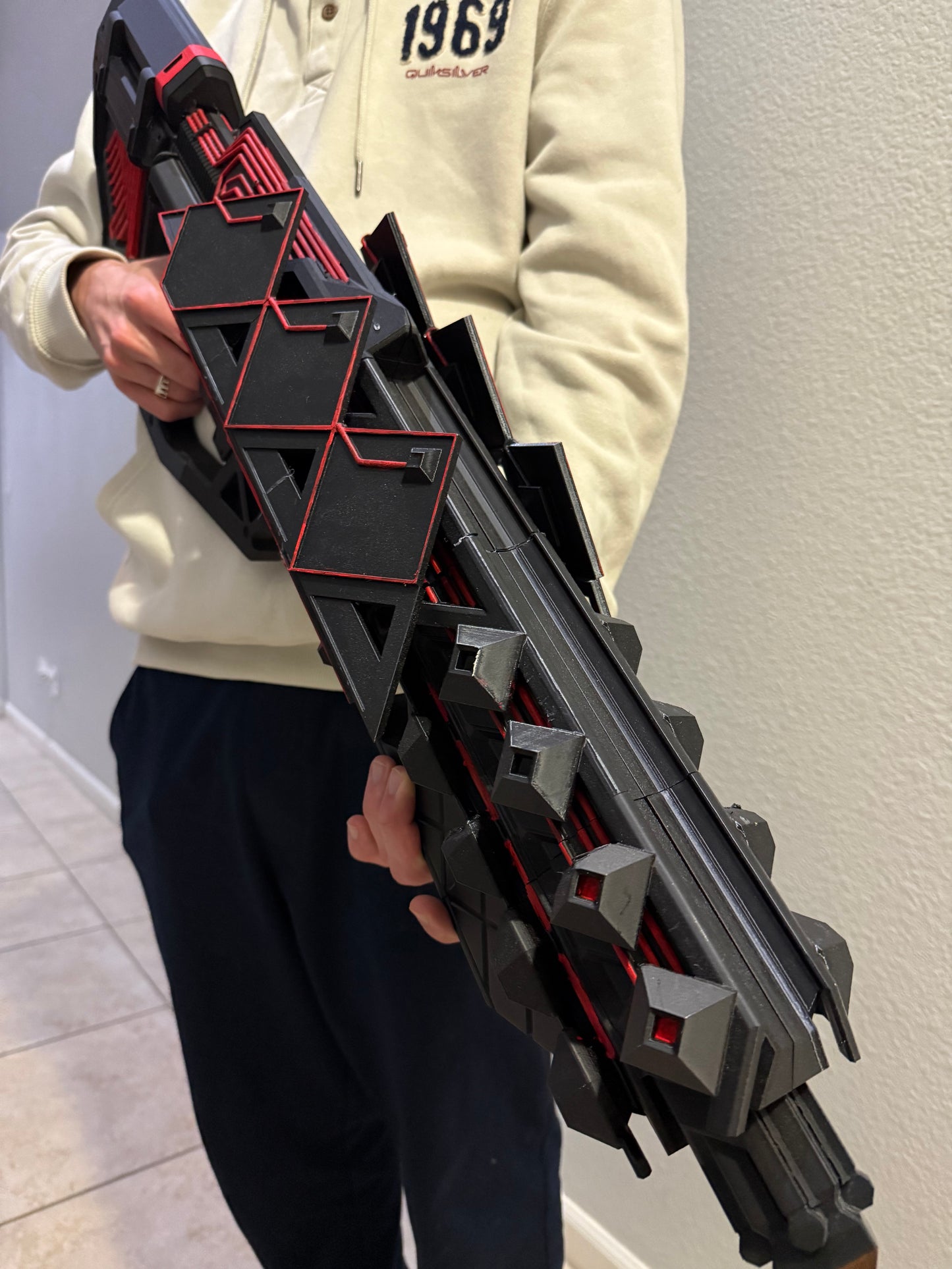 Outbreak Perfected Destiny 2 Inspired Hand-Held UNOFFICIAL Exotic Replica Prop Xbox Playstation PC Gaming Gift for Gamers Boyfriend Brother Family friends